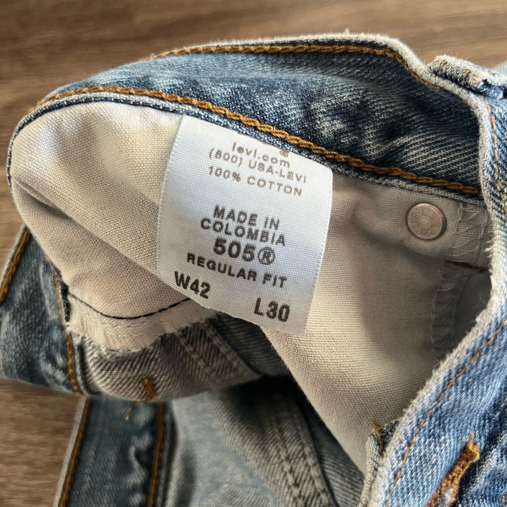 Regular fit 505 Levi jeans size 42 x 30 - Picture 3 of 5